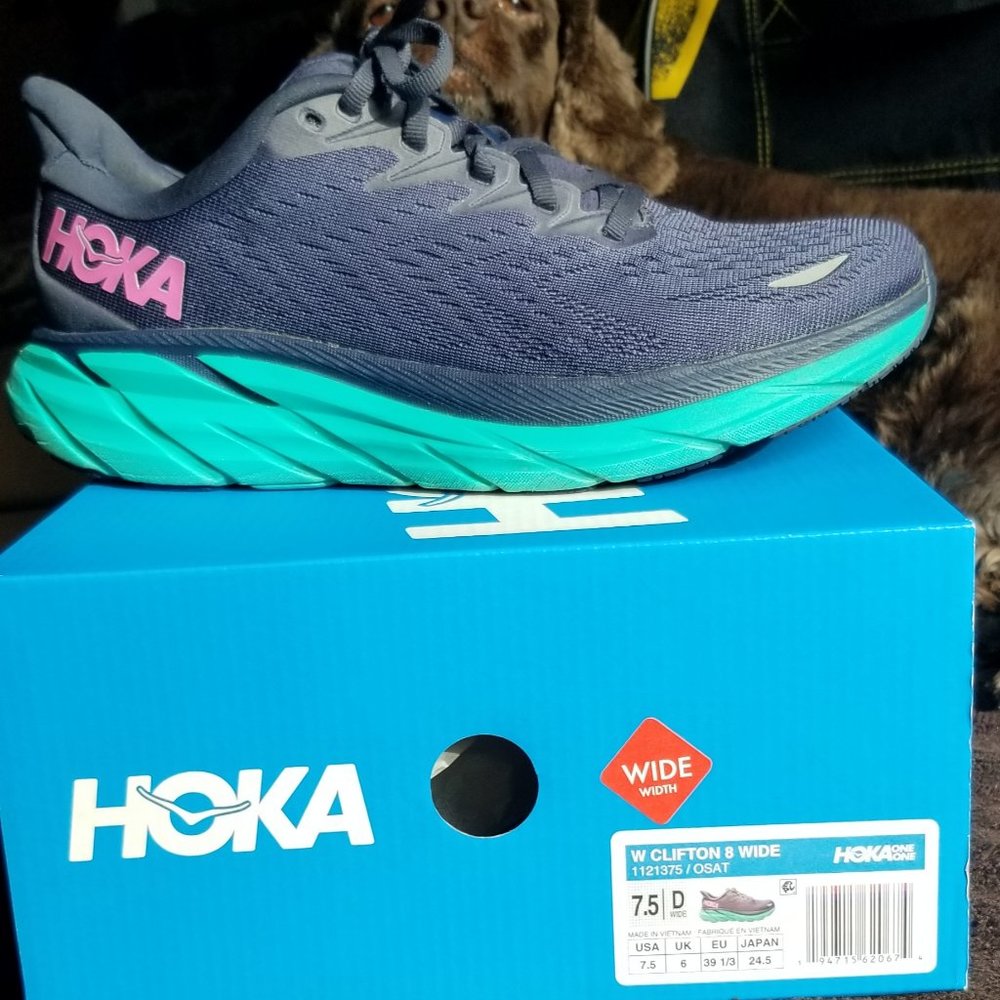 Hoka Clifton 8 (Women's size 7.5 Wide)
